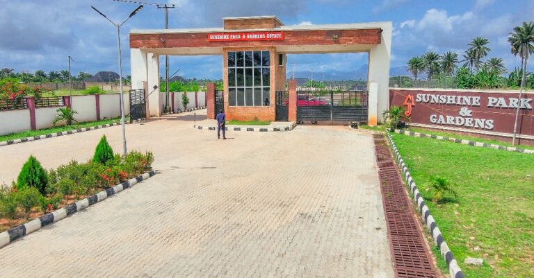 Sunshine Park & Gardens – Live Brighter, Grow Freer